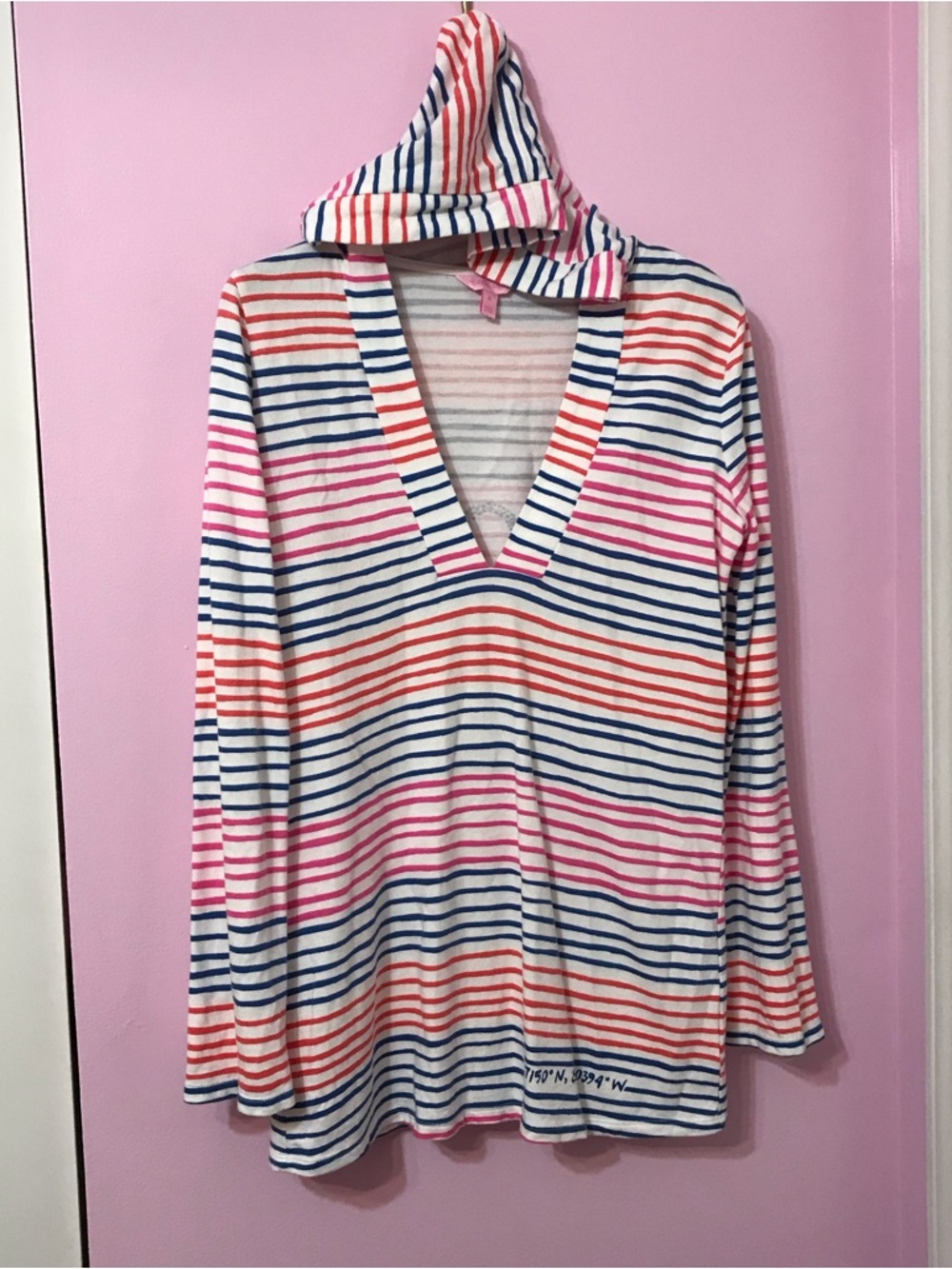 Lilly Pulitzer Higgs Coverup Multi-color Stripe with Anchor Motif size Medium